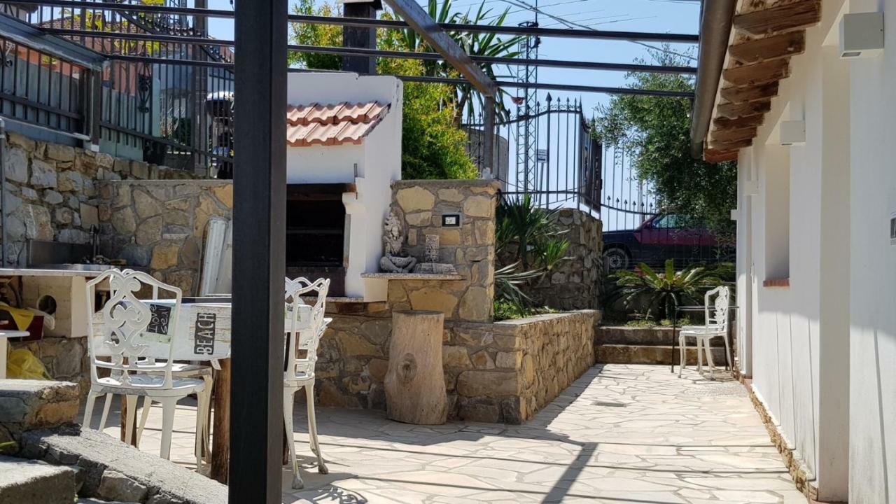 Willa Piccola Casa Con Giardino San Remo Zewnętrze zdjęcie
